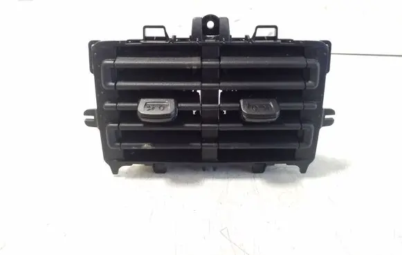 Volkswagen Golf VIII Rear air vent grill 5H0819203