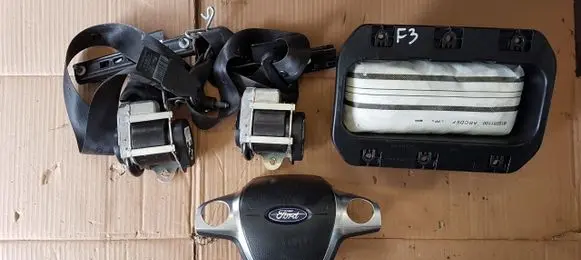 Ford Focus Set of seat belts 