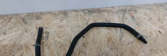 Mercedes-Benz SLK R171 Engine coolant pipe/hose A1715010225