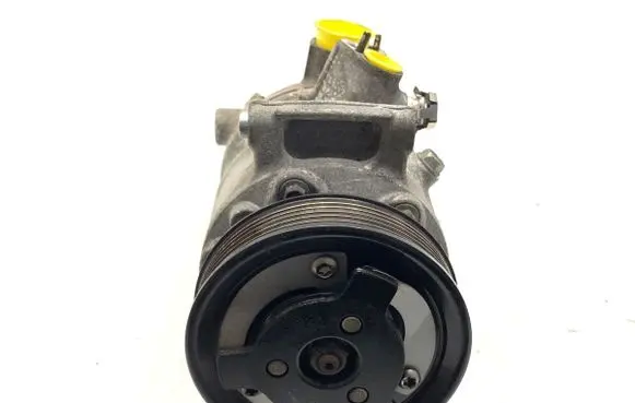 Volkswagen Golf VII Air conditioning (A/C) compressor (pump) 5Q0820803G