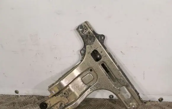 Lexus NX Hybrid/electric vehicle battery bracket 