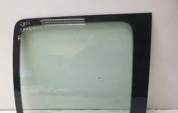 Volkswagen Caddy Rear side window 43R001583