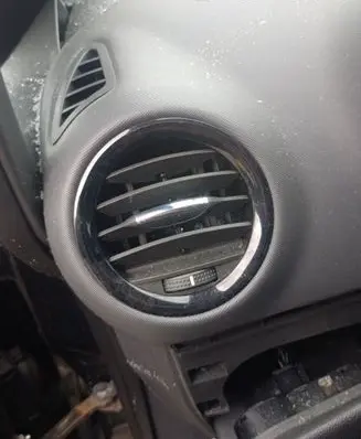 Opel Corsa D Dash center air vent grill