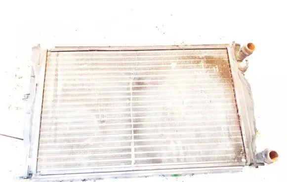 Audi A4 S4 B5 8D Coolant radiator 848796l rm1059