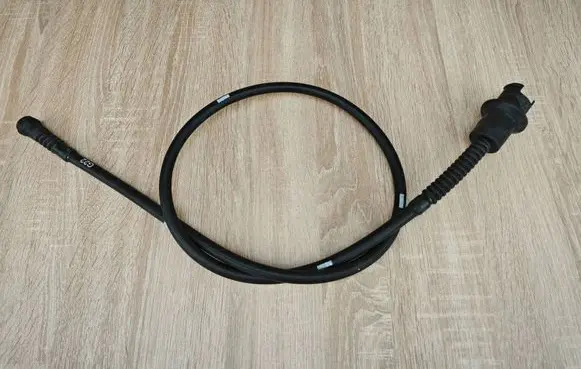 BMW 4 G22 G23 G24 G26 Water drain line hose 7447957