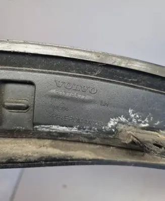 Volvo XC90 Front arch trim 30779577