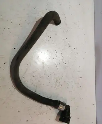 Volvo V70 Engine coolant pipe/hose