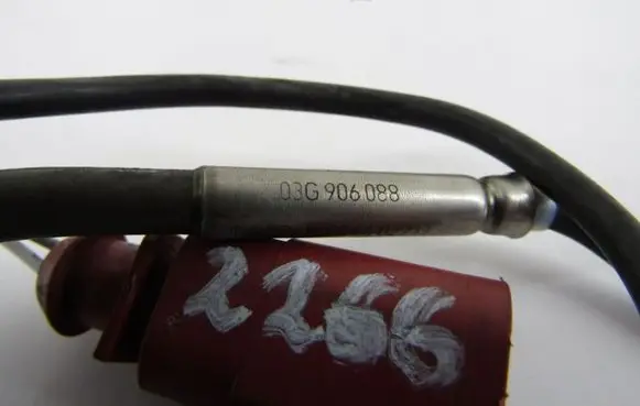 Volkswagen Caddy Lambda probe sensor 03g906088