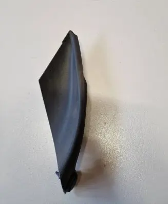 Fiat 500X Wiper trim 735622885