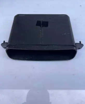 Chrysler Voyager Glove box 05009161