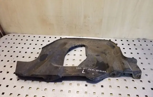 Engine splash shield/under tray