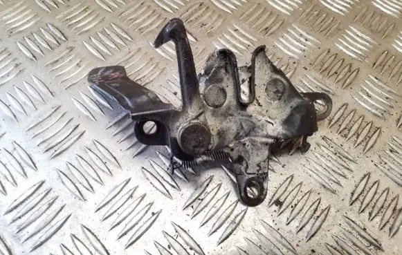 Toyota RAV 4 (XA20) Engine bonnet/hood lock/catch