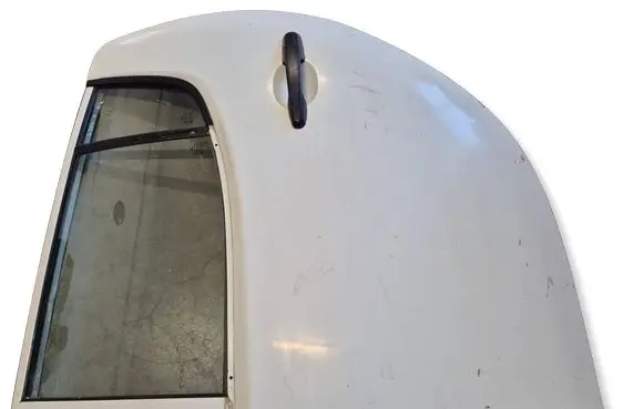 Mitsubishi L200 Rear door 
