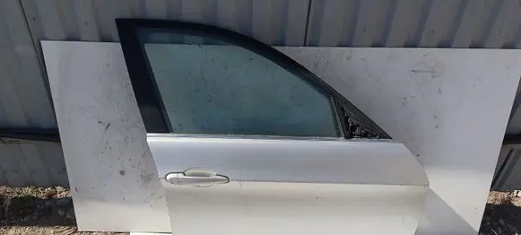 BMW 3 E90 E91 Front door 