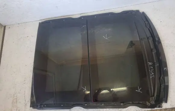 Lexus RX 450H Sunroof glass 
