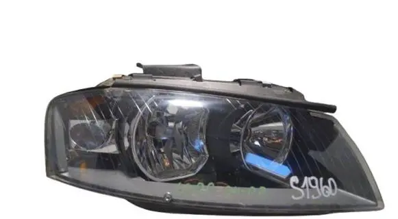 Audi A3 S3 8P Headlight/headlamp