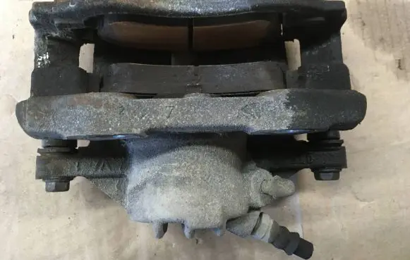 Citroen C4 Cactus Front brake caliper