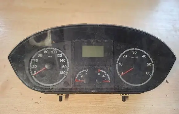 Peugeot Boxer Speedometer (instrument cluster) 1340672080