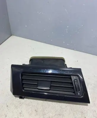 BMW 5 E60 E61 Dashboard side air vent grill/cover trim 6910731