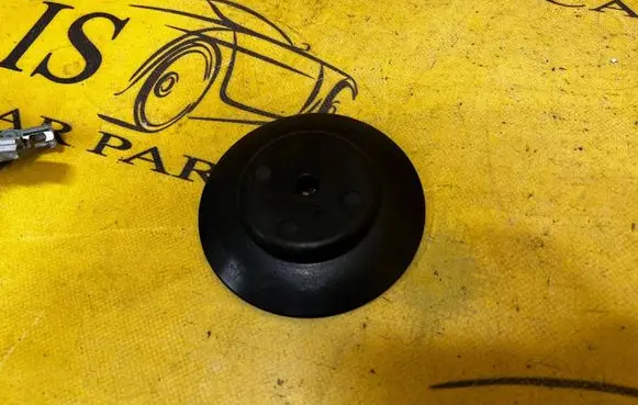 Porsche Cayenne (92A) Spare wheel mounting bracket 7P0601205