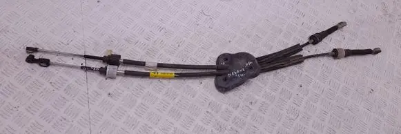 Renault Megane III Gear shift cable linkage 8200781046