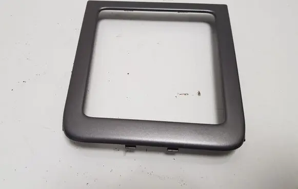 Opel Vectra C Gear shifter surround trim plastic 13132420 230635620