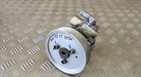 Audi A8 S8 D4 4H Power steering pump 4H0145156B 059145255J