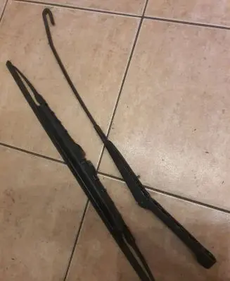Audi 100 S4 C4 Front wiper blade arm 4A1955408A