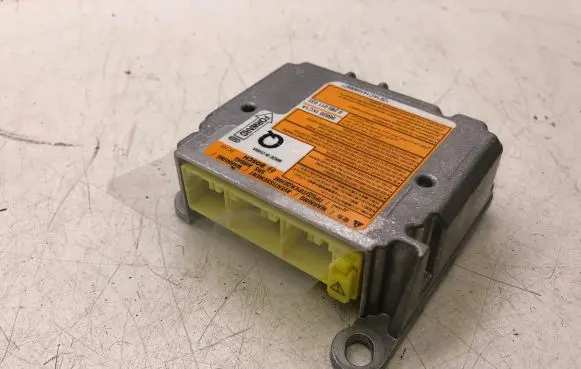 Nissan Juke I F15 Airbag control unit/module 988201KC1A 0285011033