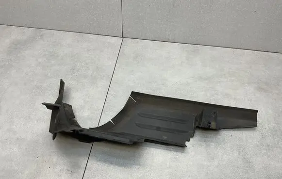 Ford C-MAX II Intercooler air guide/duct channel AM518311B
