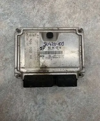 Seat Alhambra (Mk1) Engine control unit/module 06A906032HA 26SA8147 51207355