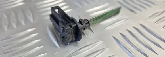 Volkswagen PASSAT B5 Interior temperature sensor 4B0820539