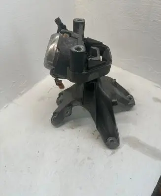 Audi A6 S6 C7 4G Engine mounting bracket 8K0199301B