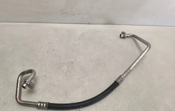 Nissan Qashqai Air conditioning (A/C) pipe/hose 924904E0A