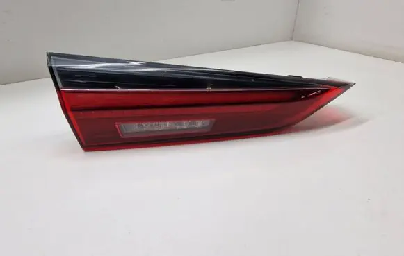 BMW i4 Tailgate rear/tail lights 7477607