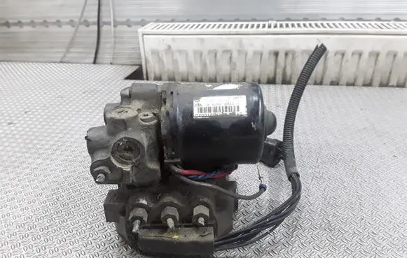 Jeep Cherokee ABS Pump 52009104