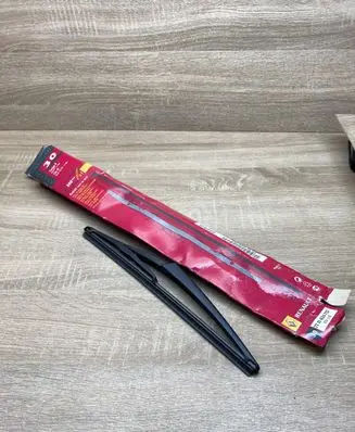 Renault Twingo II Rear wiper blade 7711424717