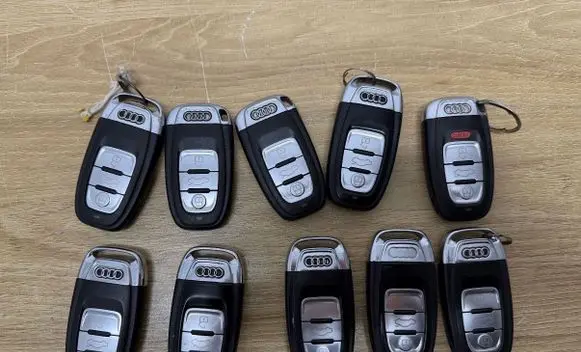 Audi A6 C7 Ignition key/card 