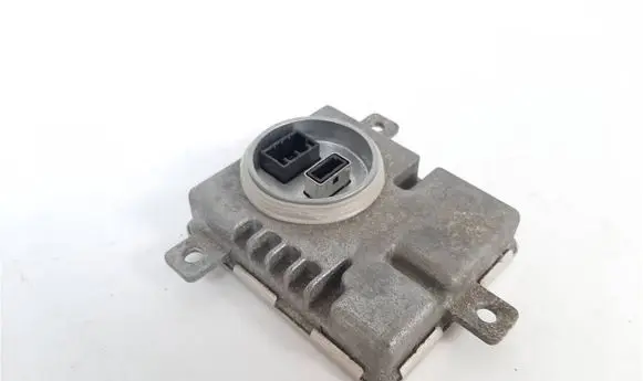 Porsche Macan (95B) Voltage converter/converter module 991618323