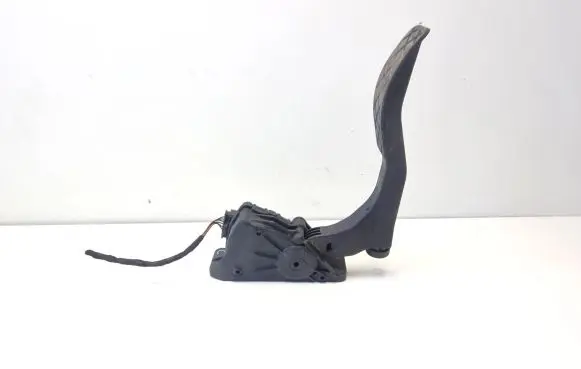 Audi A6 S6 C6 4F Accelerator throttle pedal 4F1723523A
