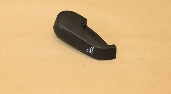 BMW 2 G42 Engine bonnet (hood) release handle 7938322