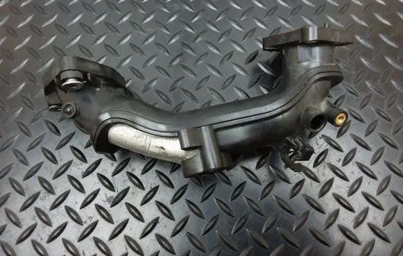 Air intake hose/pipe