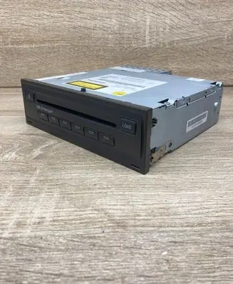 Audi A8 S8 D3 4E CD/DVD changer 4E0910110L 4E0035110A
