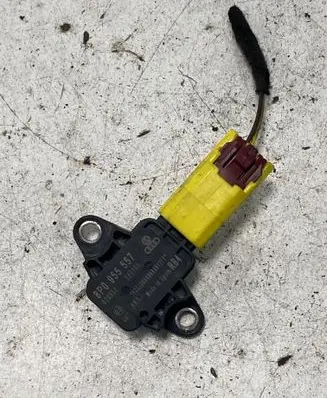 Audi A4 S4 B7 8E 8H Airbag deployment crash/impact sensor 8P0955557 140108 020951
