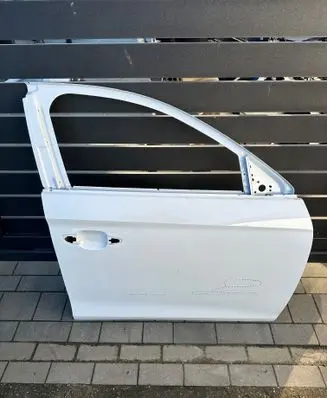 Opel Corsa F Front door