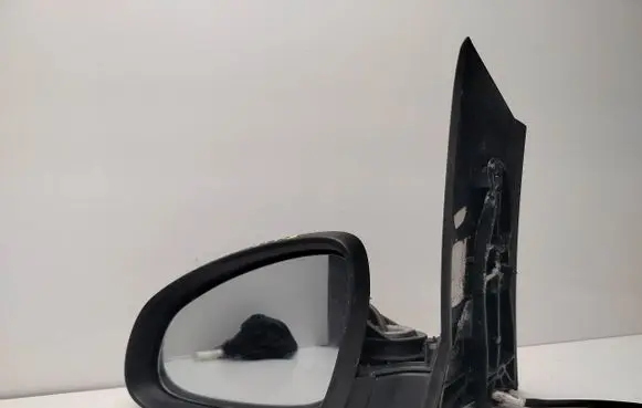 Opel Astra J Front door electric wing mirror