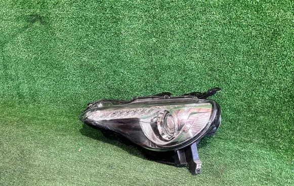 Toyota GT 86 Headlight/headlamp