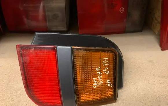 Mitsubishi Space Wagon Rear/tail lights 0431536