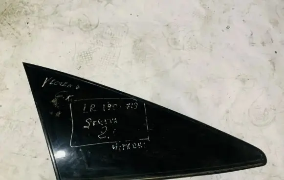 Opel Vectra B Rear side window