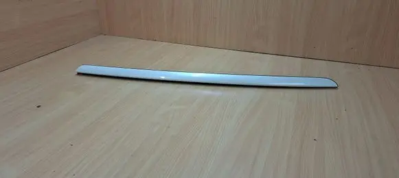Citroen DS5 Windshield trim 1607056480 9687247980